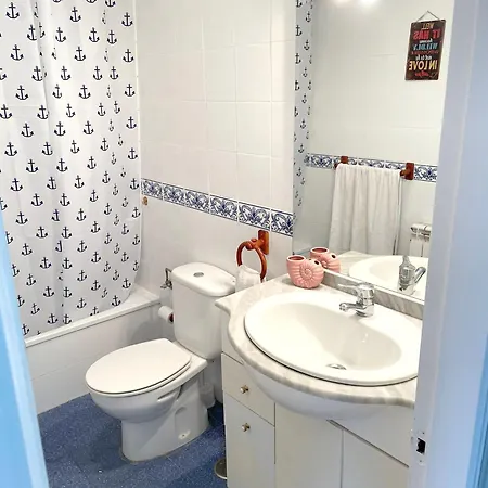 Дом отдыха Spacious House With Sea View Сан-Висенте-де-ла-Баркера
